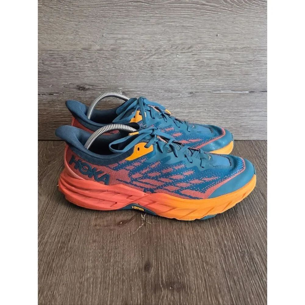 HOKA ONE ONE Women's Speedgoat 5 Trail Running Shoe Size 11B